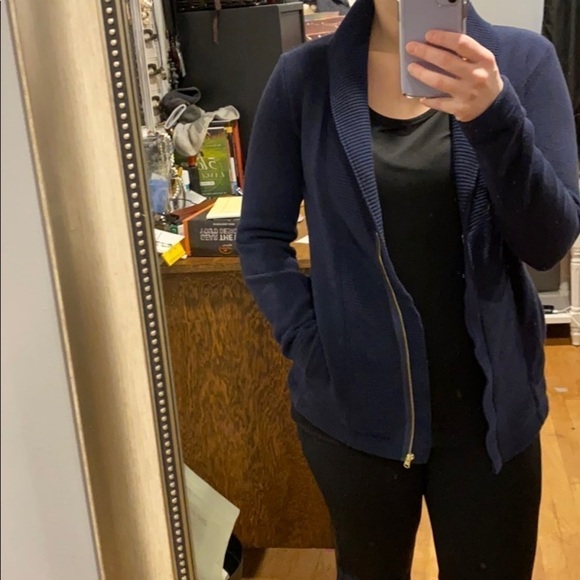 Tommy H ATHluxe Cardi Blazer EUC - Picture 8 of 8